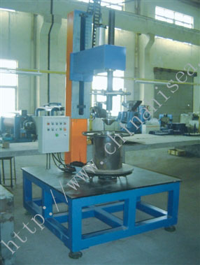 Vertical rotary table welder