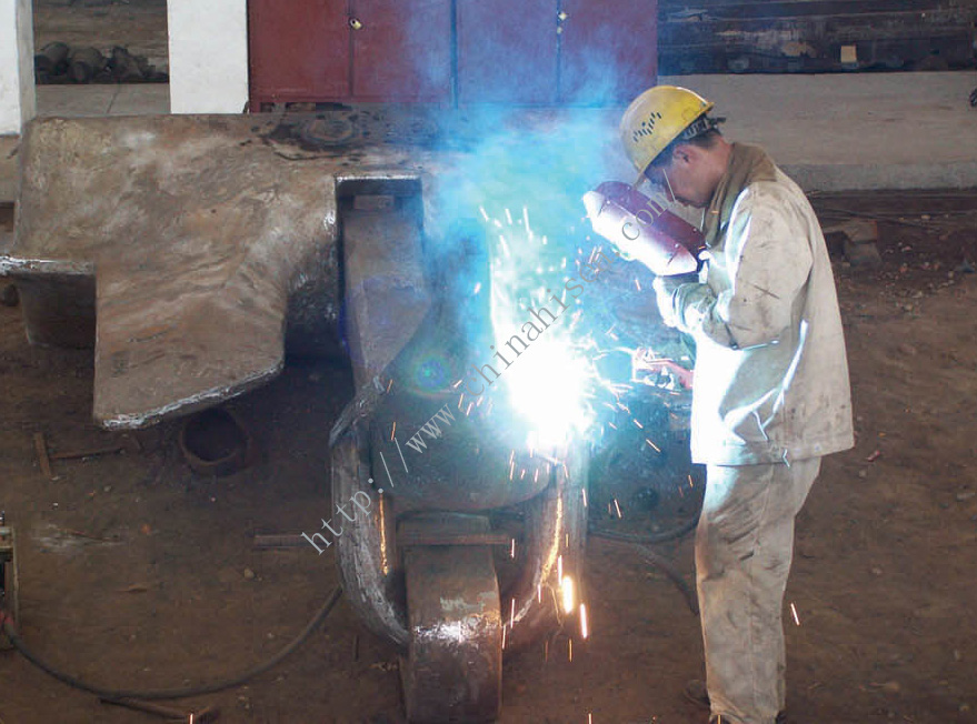 AC-14 HHP anchor welding process.jpg