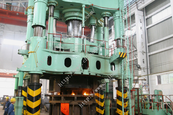 Malleable-iron-cap-class-300-xs-xh-machinery.jpg