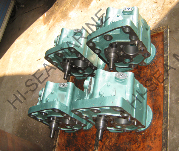 cylinder head in workshop.jpg