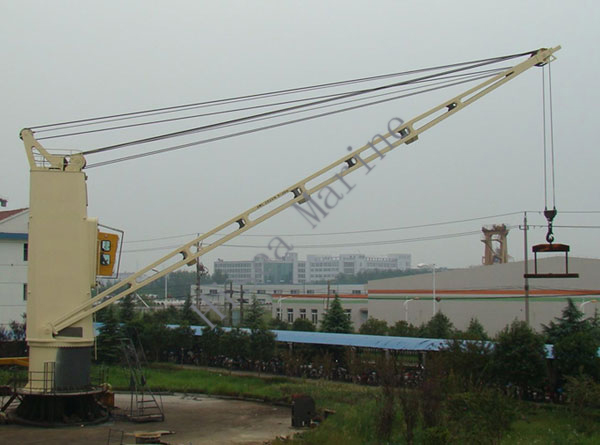 Electric-hydraulic-marine-general-cargo-crane-picture.jpg