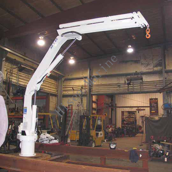 foldable-knuckle-boom-crane-in-workshop.jpg