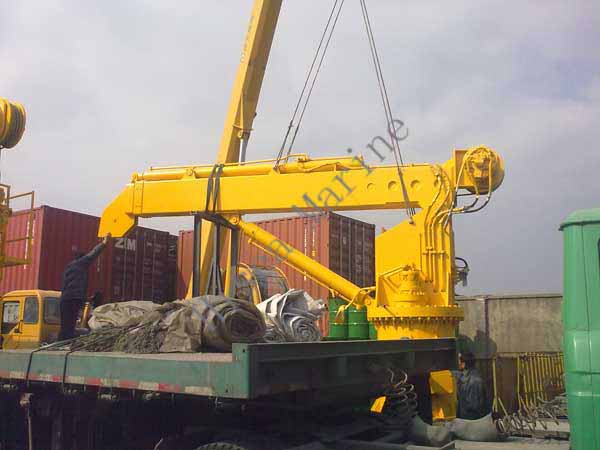 38KN-8M-Hydraulic-Marine-Deck-Crane-Delivery.jpg