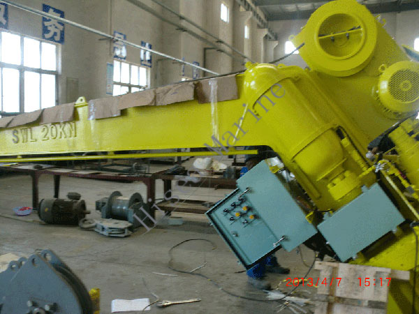 20KN-Electric-Fast-Rescue-Boat-Davit-Painting.jpg