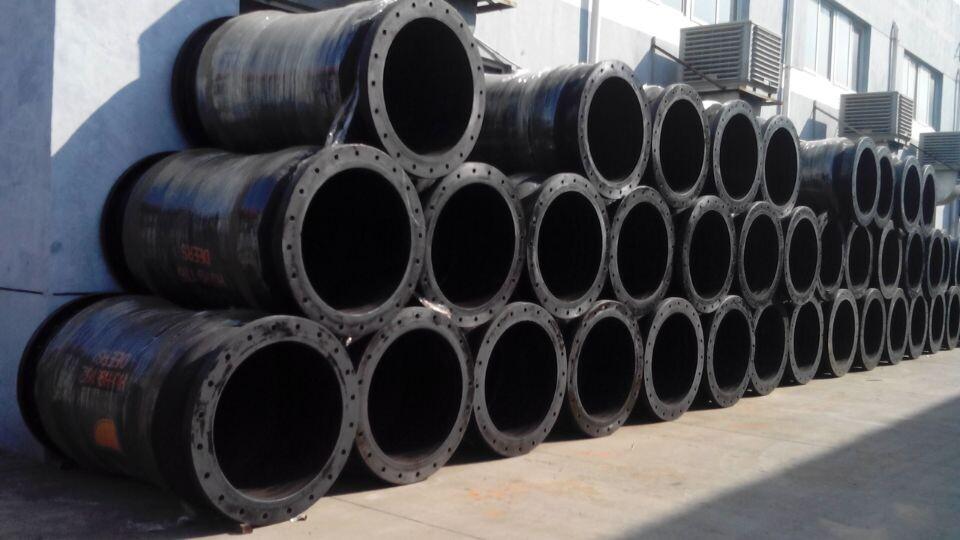 Armored Dredging Hose in factory.jpg